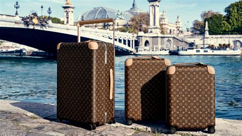 parigi george v rue louis vuitton|Louis Vuitton suitcase.